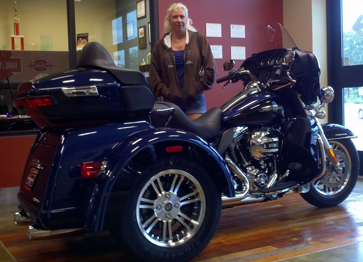 custom tri glide